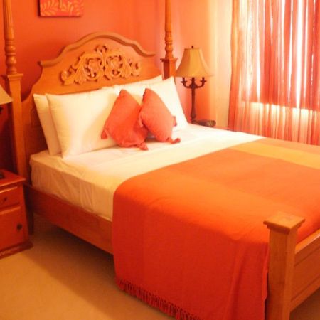 Inn Flight Suites Piarco Exterior foto